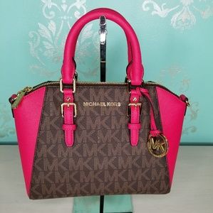 NWT Michael Kors Ciara Messenger Ultra Pink